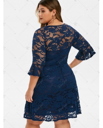 Plus Size Bell Sleeve Lace Dress - 1x