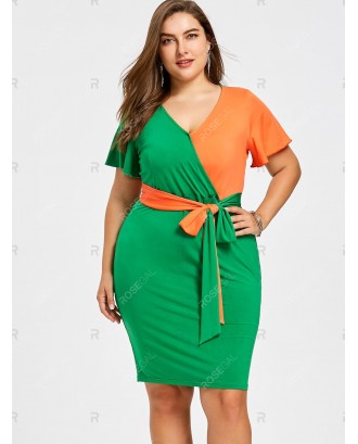 Plus Size Two Tone Belted Dress - Xl